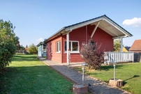 rotes-haus-aussen.jpg